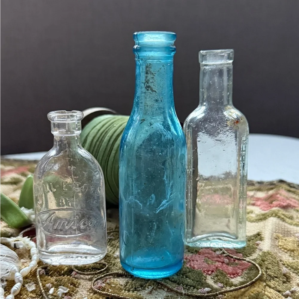 Set of 3 Antique Miniature Apothecary Azure Glass Bottles - Picture 9 of 12